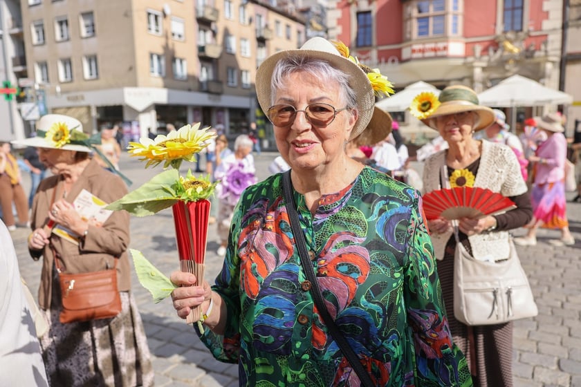 Marsz Kapeluszy - Dni Seniora 2026 we Wrocławiu