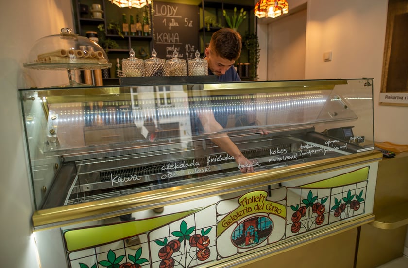 Za szybą mamy wybór różnych smaków