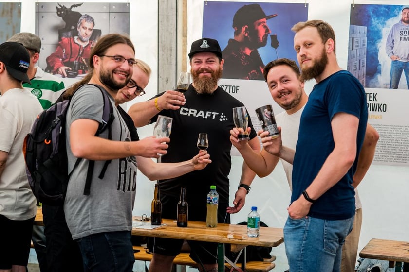 Wrocławski Festiwal Dobrego Piwa na wrocławskim stadionie