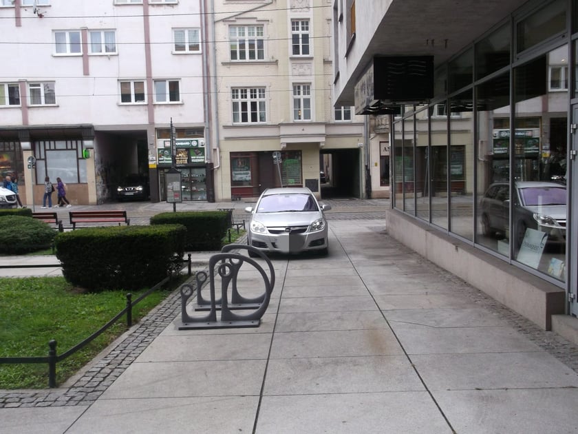 Tak parkują "mistrzowie" z Wrocławia