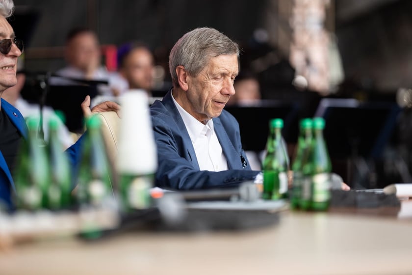 Koncert ?Hej szable w dłoń!? poświęcony Andrzejowi Waligórskiemu na Rynku we Wrocławiu, 26.06.2022 r.