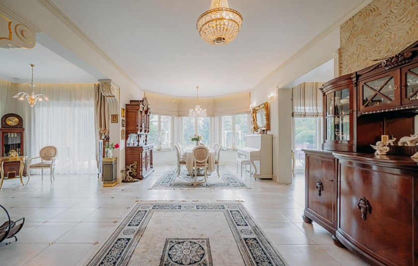 Willa na ul. Gałczyńskiego. Cena: 4 800 000 złotych. Powierzchnia: 367 m2