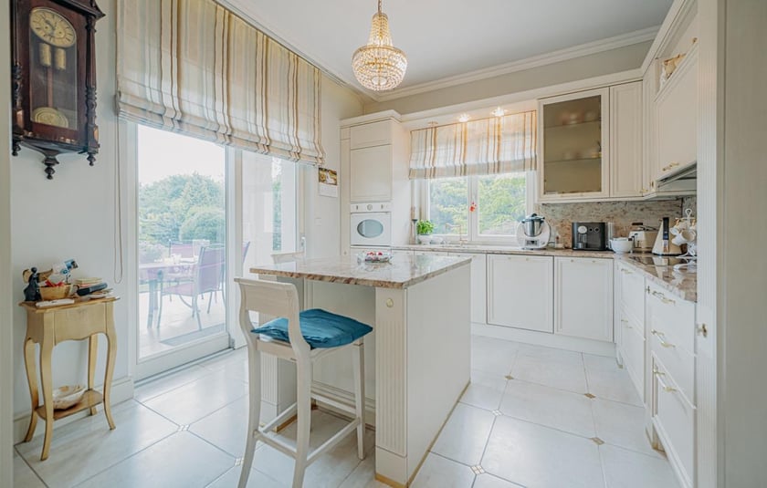 Willa na ul. Gałczyńskiego. Cena: 4 800 000 złotych. Powierzchnia: 367 m2