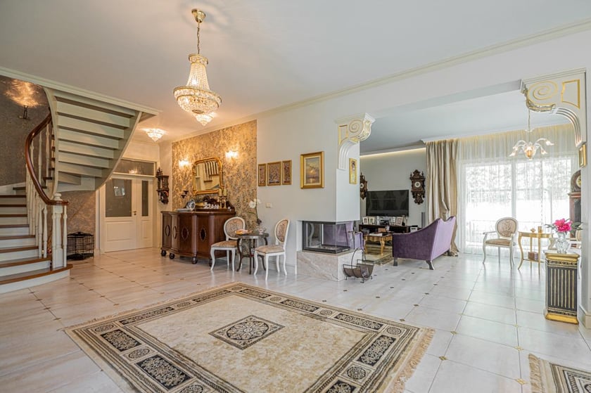 Willa na ul. Gałczyńskiego. Cena: 4 800 000 złotych. Powierzchnia: 367 m2