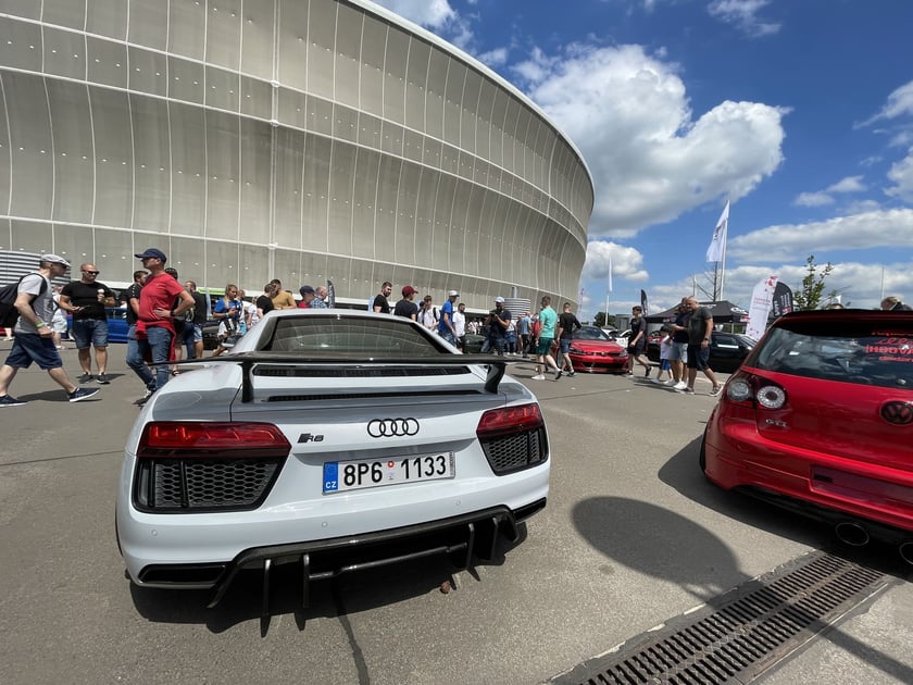 Ultrace czyli niesamowite auta na Tarczyński Arena Wrocław