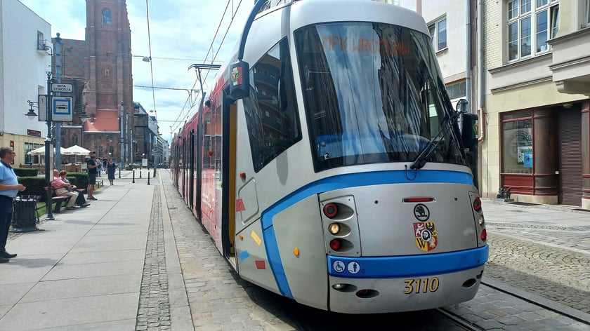 Hindusi dziękują za wrocławski tramwaj Dobrego Maharadży, 7.07.2022 r.