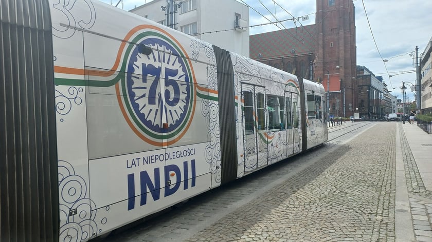 Hindusi dziękują za wrocławski tramwaj Dobrego Maharadży, 7.07.2022 r.