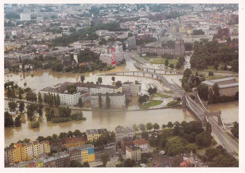 plac Społeczny, Wrocław, powódź 1997, zdjęcia z helikoptera