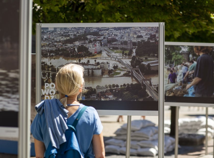 wystawa ?Wrocław. Powódź tysiąclecia? na wrocławskim Rynku do 16 sierpnia