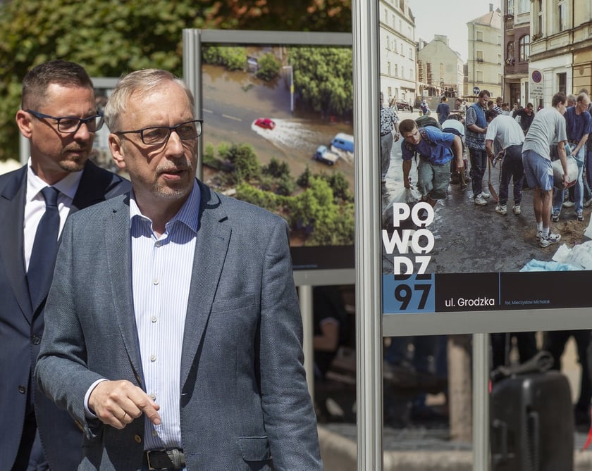 wystawa ?Wrocław. Powódź tysiąclecia? na wrocławskim Rynku do 16 sierpnia