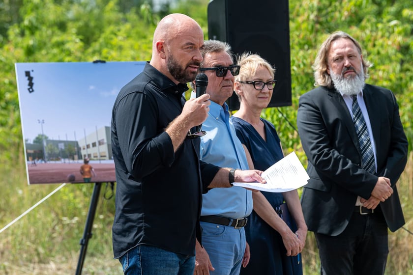 Podpisano umowę na realizację zespołu szkolno-przedszkolnego przy ul. Cynamonowej