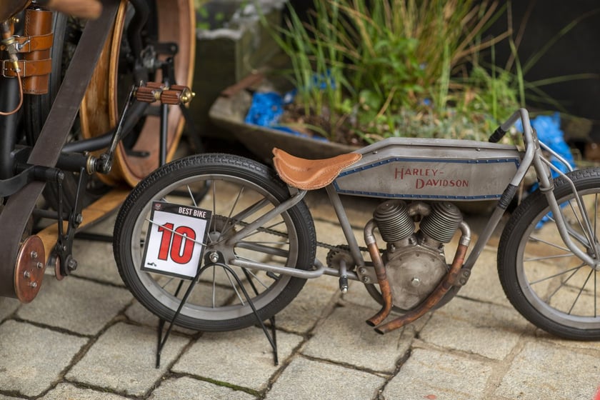 W Browarze Mieszczańskim na zwiedzających czeka kilkadziesiąt pojazdów (samochodów i bike?ów), blisko 50 wystawców z różnych branż, koncerty na żywo, plebiscyty ?best bike? i ?best car?, oraz wiele innych atrakcji