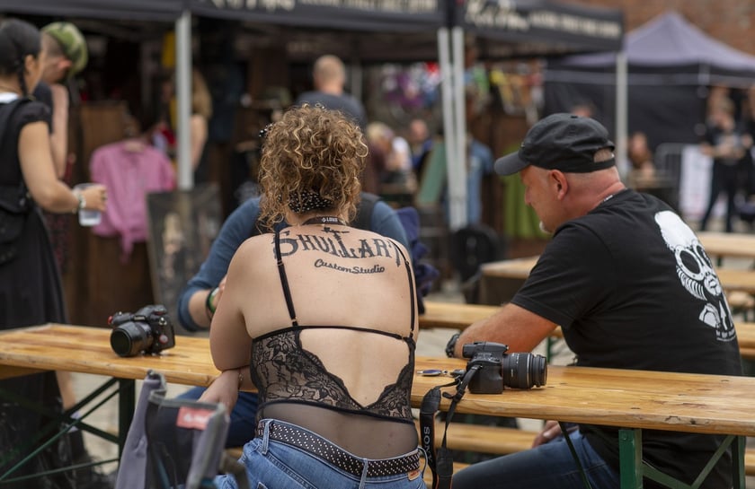 W Browarze Mieszczańskim na zwiedzających czeka kilkadziesiąt pojazdów (samochodów i bike?ów), blisko 50 wystawców z różnych branż, koncerty na żywo, plebiscyty ?best bike? i ?best car?, oraz wiele innych atrakcji