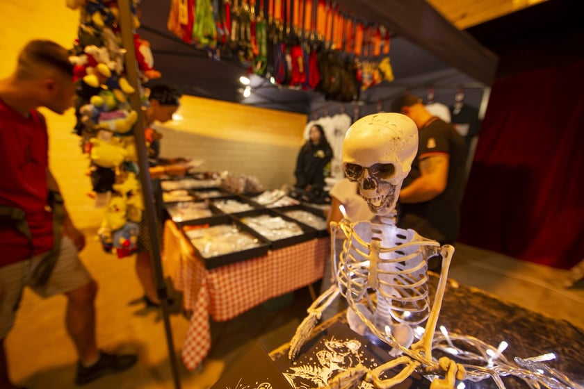 W Browarze Mieszczańskim na zwiedzających czeka kilkadziesiąt pojazdów (samochodów i bike?ów), blisko 50 wystawców z różnych branż, koncerty na żywo, plebiscyty ?best bike? i ?best car?, oraz wiele innych atrakcji