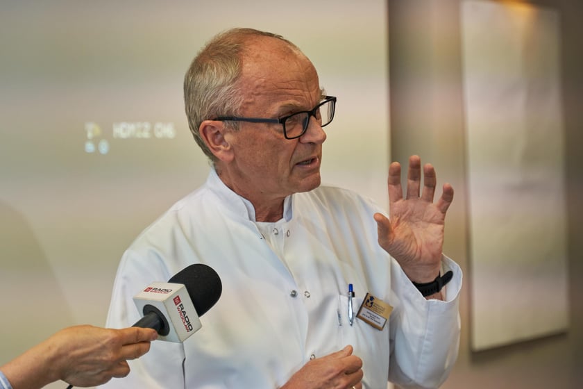 Konferencja z okazji pionierskiego zabiegu w USK we Wrocławiu