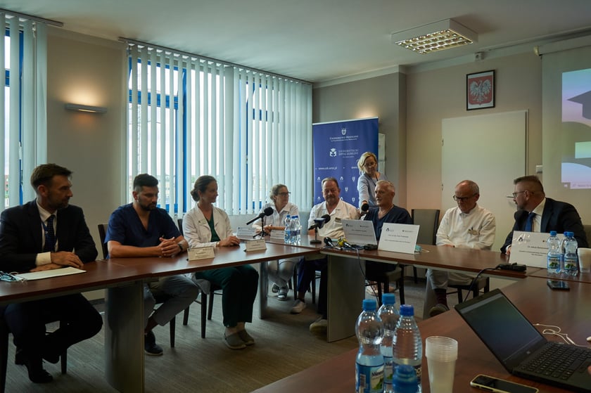 Konferencja z okazji pionierskiego zabiegu w USK we Wrocławiu