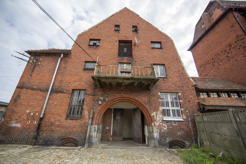 Jednostka Ratowniczo-Gaśnicza nr 2 we Wrocławiu przy ul. Gdańskiej