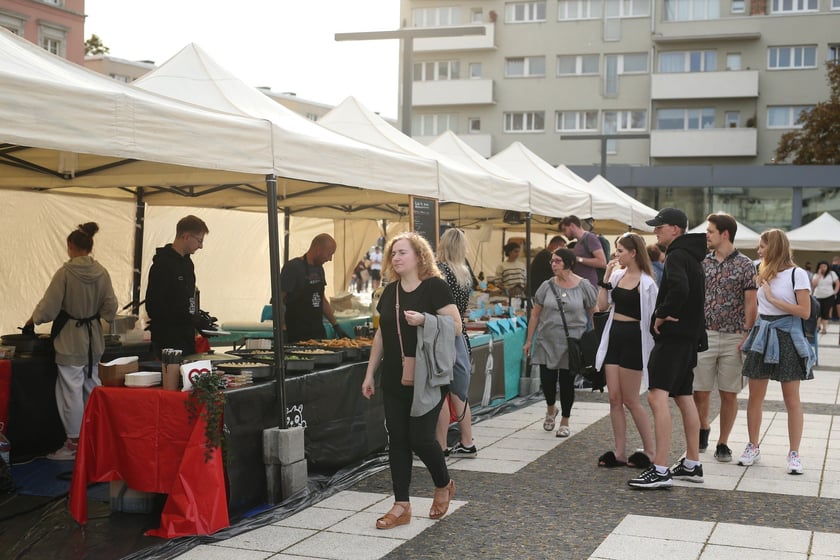 Festiwal Pierogów Świata 2022 na pl. Nowy Targ we Wrocławiu