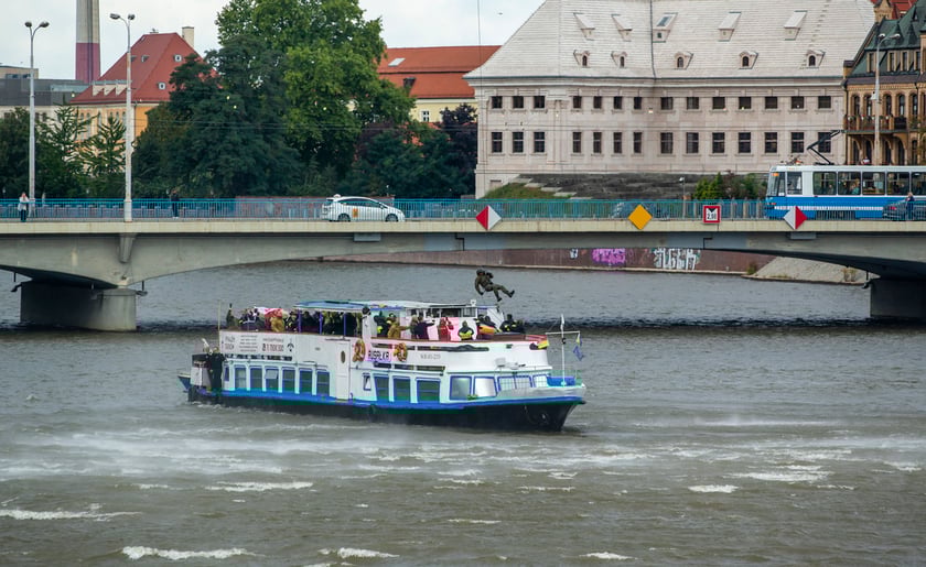 Ćwiczenia straży pożarnej we Wrocławiu ODRA 2022