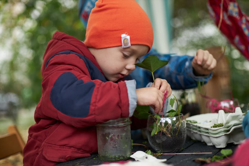 Projekt Grow Green. Warsztaty ogrodnicze, florystyczne, zabawy dla dzieci na osiedlu Ołbin