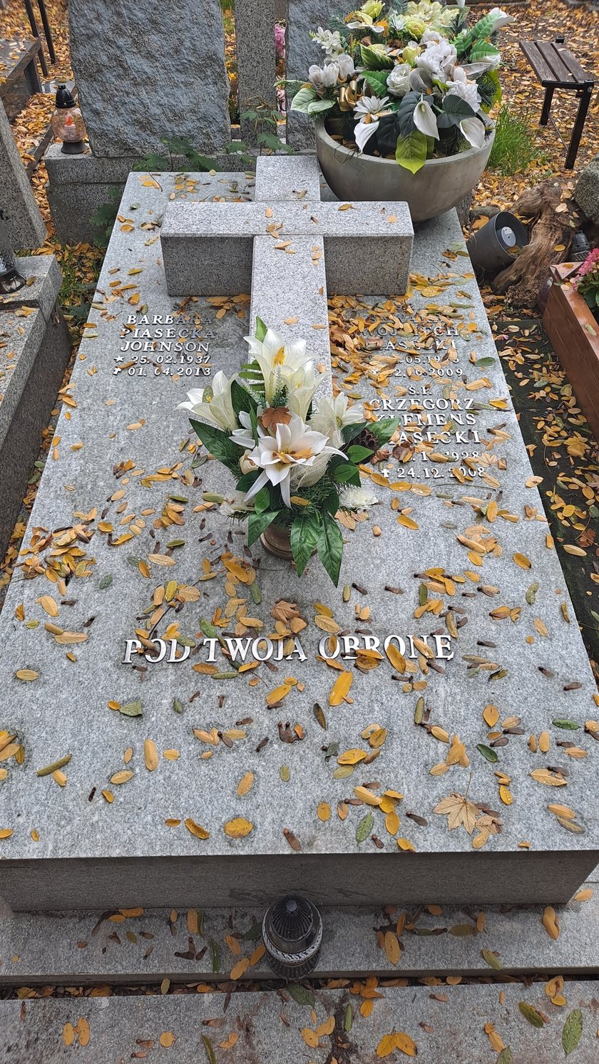 Barbara Piasecka-Johnson, biznesmenka-mulimilionerka, spoczywa na cmentarzu przy ul. Bujwida