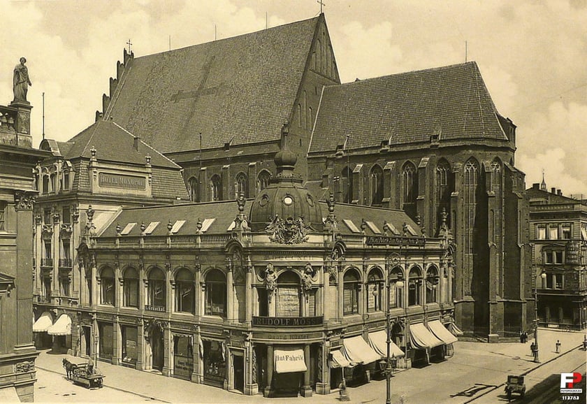Hotel Monopol