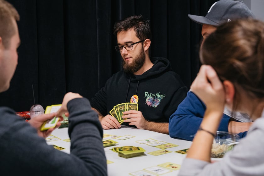 Wrocławski Festiwal Gier Planszowych Gratislavia - na zdjęciu uczestnicy oraz gry planszowe