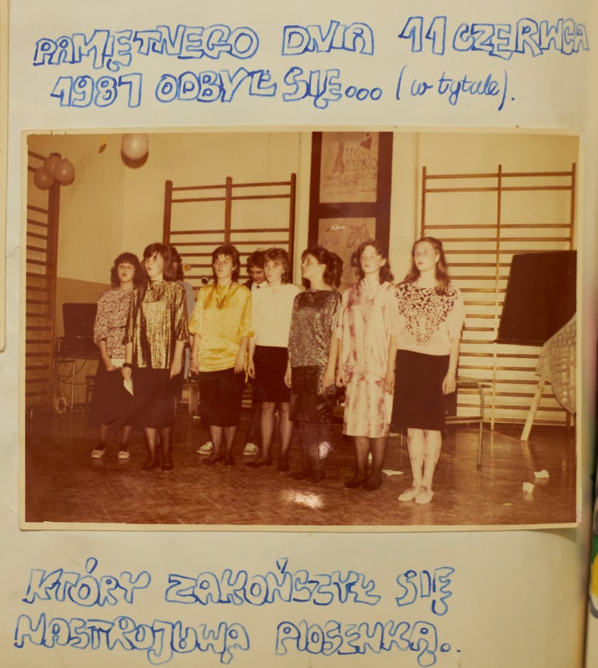 Archiwalne zdjęcia uczniów pochodzą z kronik SP nr 1 we Wrocławiu