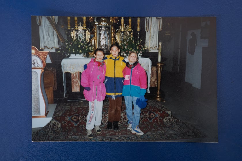 Zdjęcia z kronik szkolnych SP nr 97 we Wrocławiu