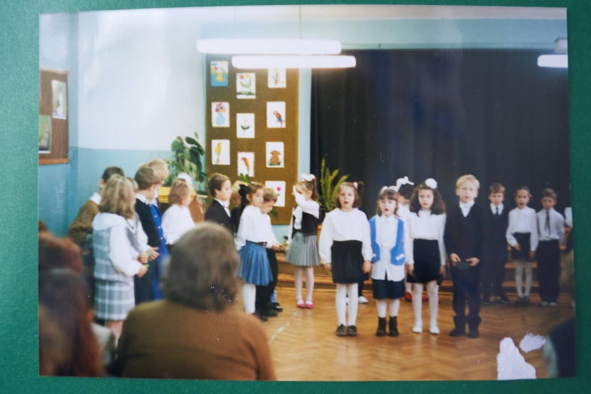 Zdjęcia z kronik szkolnych SP nr 97 we Wrocławiu