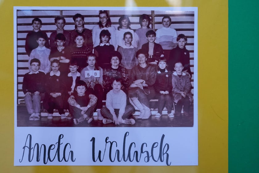 Zdjęcia z kronik szkolnych SP nr 97 we Wrocławiu