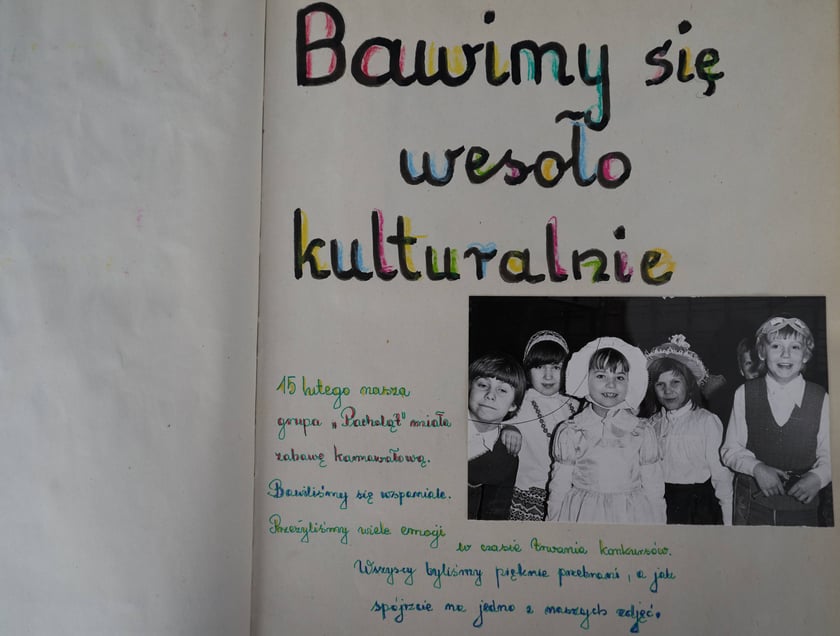 Zdjęcia z kronik szkolnych SP nr 97 we Wrocławiu