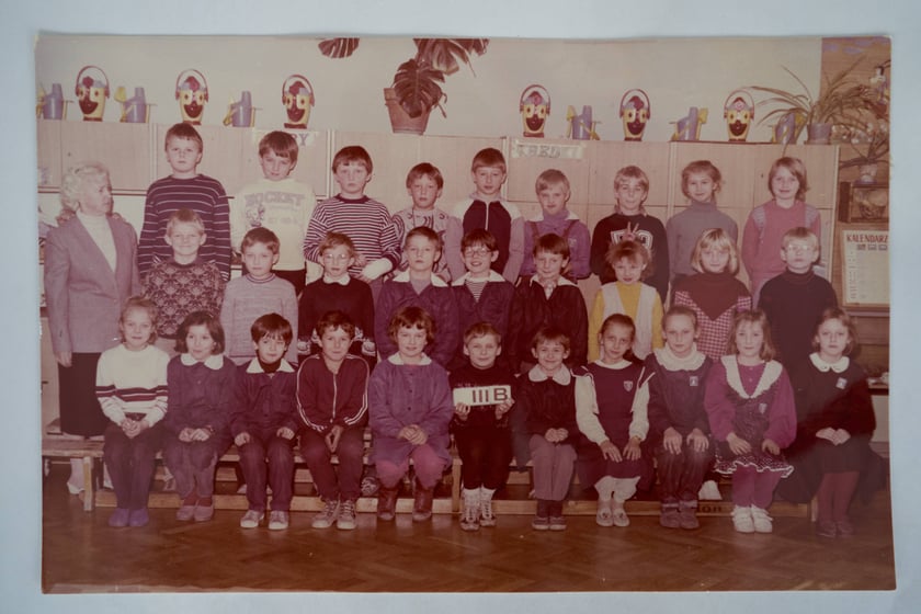 Zdjęcia z kronik szkolnych SP nr 97 we Wrocławiu