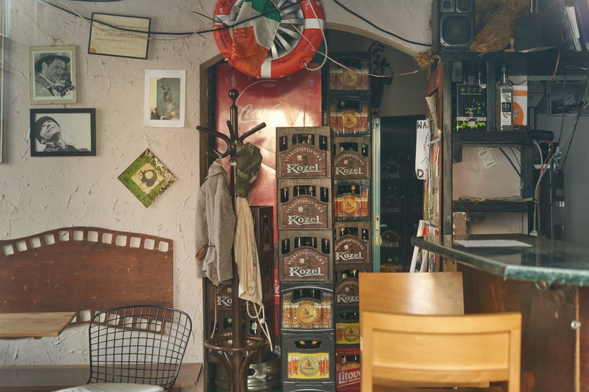 Pub Rejs przy ul. Kotlarskiej i Więziennej