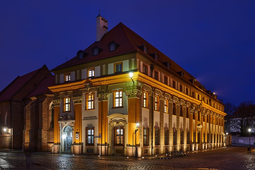 Ostrów Tumski we Wrocławiu - po zmroku - wygląda magicznie...