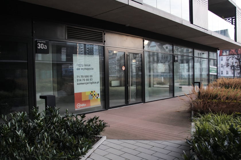 Nadodrzańskie bulwary w centrum miasta wyremontowano ostatnio w wielu miejscach