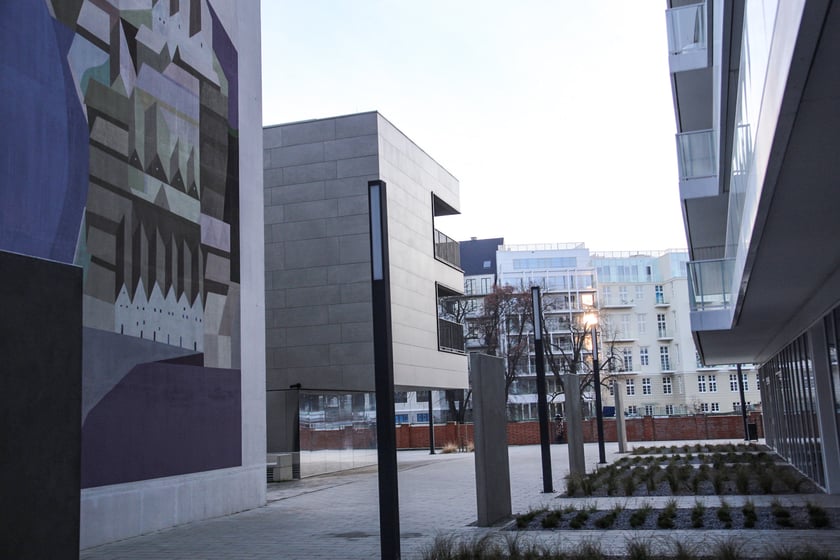 Nadodrzańskie bulwary w centrum miasta wyremontowano ostatnio w wielu miejscach