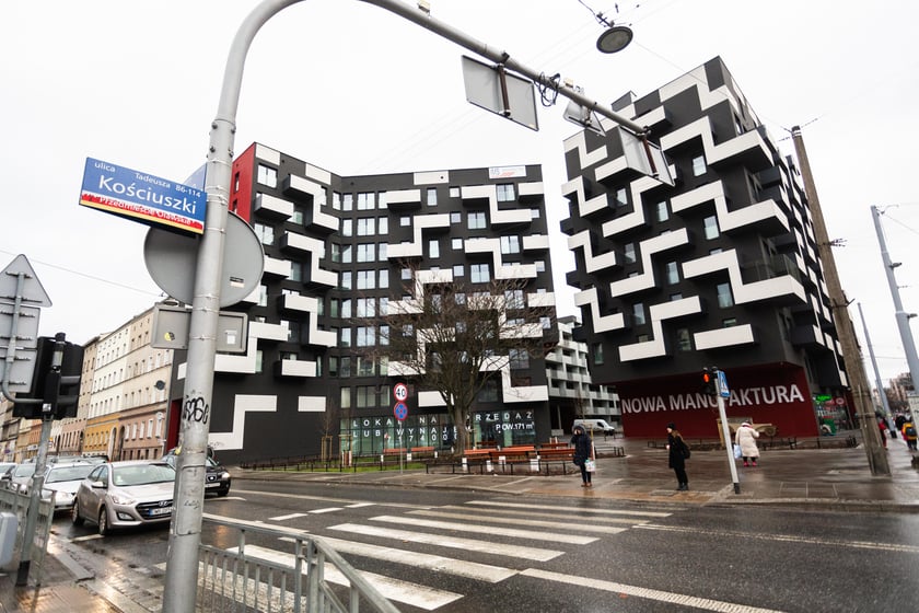 Tegorocznym zwycięzcą konkursu European Property Awards w kategorii Architecture Multiple Residence Poland okazała się wrocławska Nowa Manufaktura zaprojektowana przez studio architektoniczne AP Szczepaniak.&nbsp;