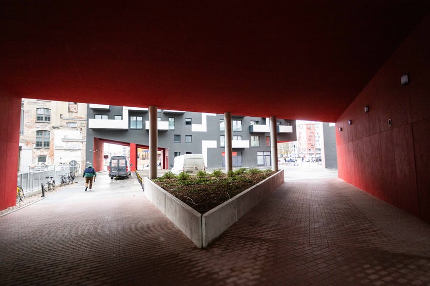 Tegorocznym zwycięzcą konkursu European Property Awards w kategorii Architecture Multiple Residence Poland okazała się wrocławska Nowa Manufaktura zaprojektowana przez studio architektoniczne AP Szczepaniak.&nbsp;