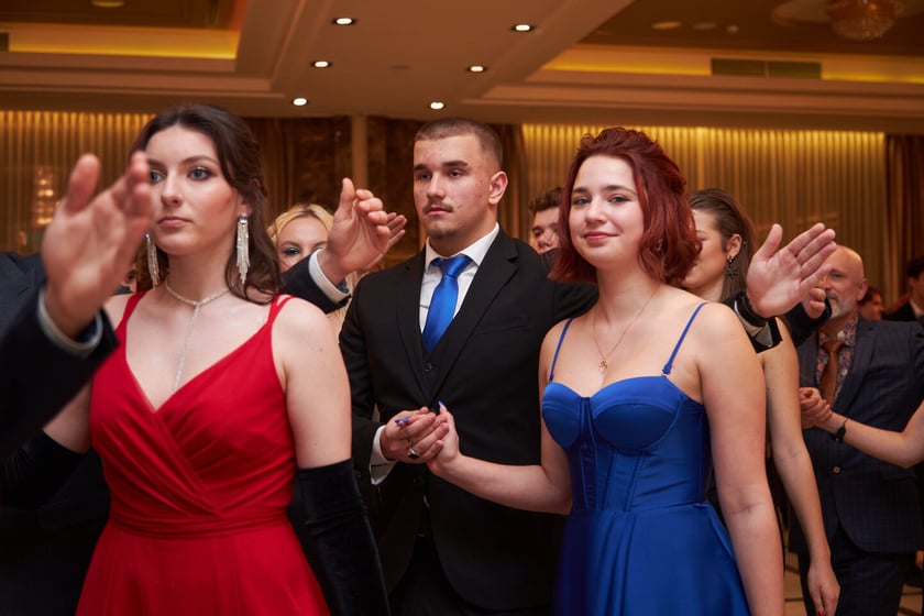 Na zdjęciu bal studni&oacute;wkowy IV LO 11.02.2023 r.