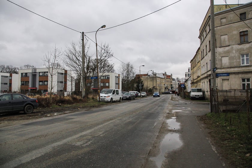 Na zdjęciu: ulica Dolnobrzeska, gdzie w najbliższym czasie zostanie przeprowadzony remont