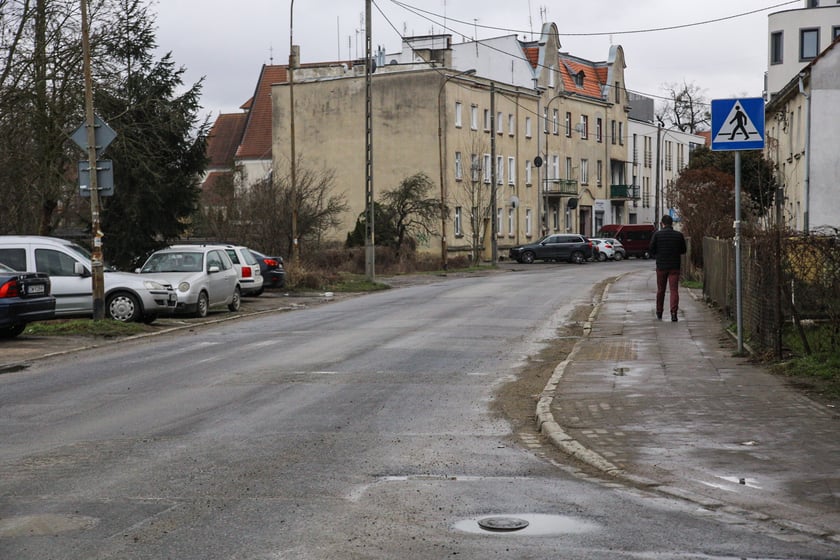 Na zdjęciu: ulica Dolnobrzeska, gdzie w najbliższym czasie zostanie przeprowadzony remont