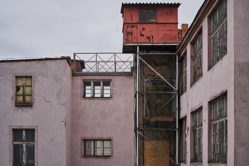 Na zdjęciu: Budynek dawnej fabryki Tytoniu przy ulicy Stawowej&nbsp;