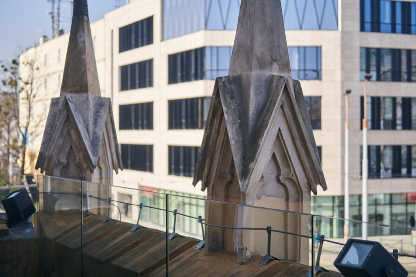 Dworzec Wrocław Gł&oacute;wny wciąż zadziwia pięknem architektury i detalami, a także pięknymi wnętrzami