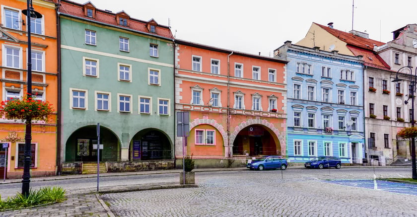 Liczba ludności w 2021 r.: 6 367
Liczba ludności w 2011 r.: 7 377
Spadek: - 13,7 procent
&nbsp;