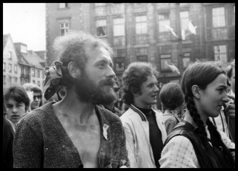 Na zdjęciu: zabawa student&oacute;w podczas juwenali&oacute;w z 1971 roku