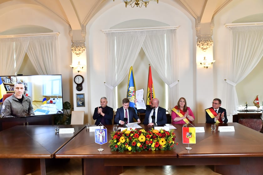 Podpisanie porozumienia między Wrocławiem a Kijowem. Od 15 marca oficjalnie Kijów i Wrocław są miastami partnerskimi
