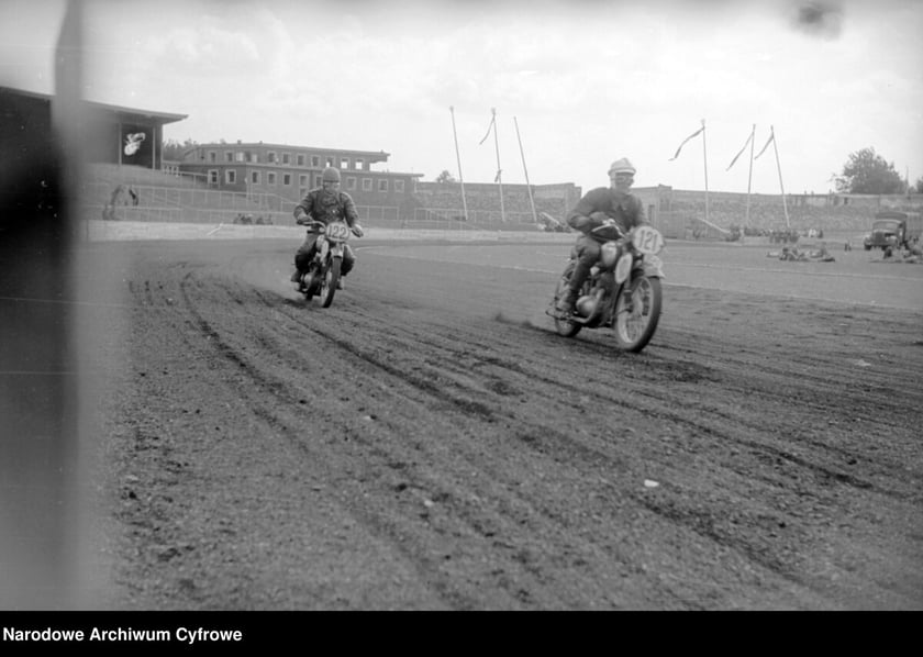 Zawody motocyklowe na Stadionie Olimpijskim, lata 1948-1953.