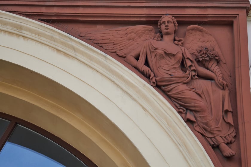 Dworzec Świebodzki i jego architektura