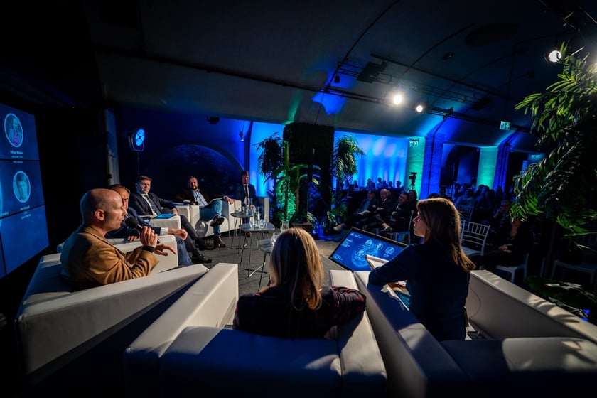 Debata podczas XII Forum Promocji Turystycznej w Hydropolis we Wrocławiu